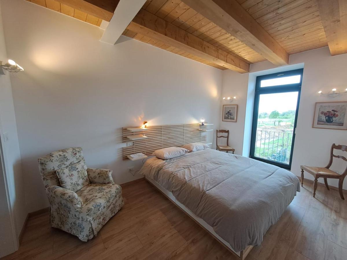 Casa Zafferano - Apartment With Garden Corno di Rosazzo Bagian luar foto